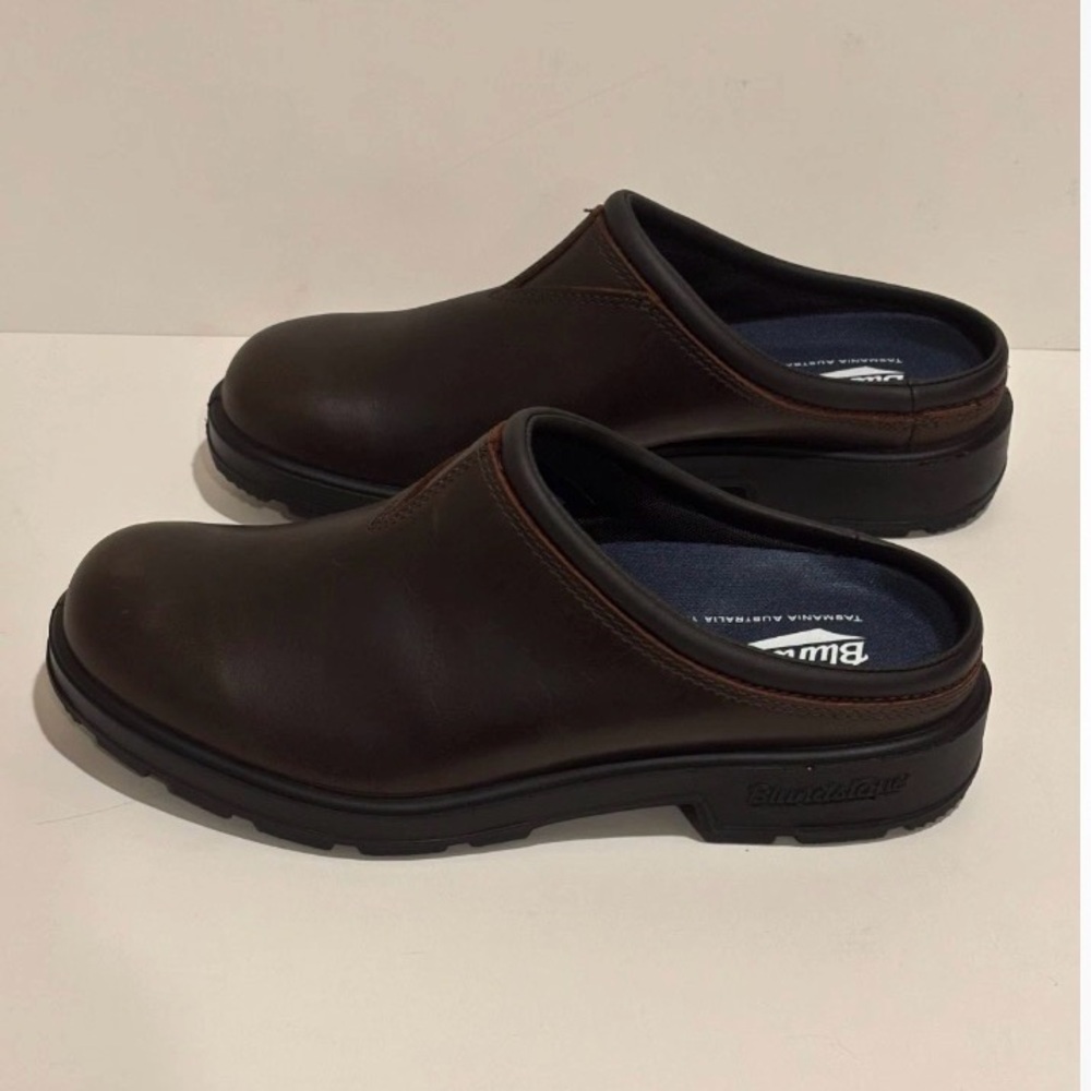 Blundstone Men's Rich Brown Leather Loafers - Picture 6 of 8